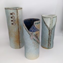 Vases with closures